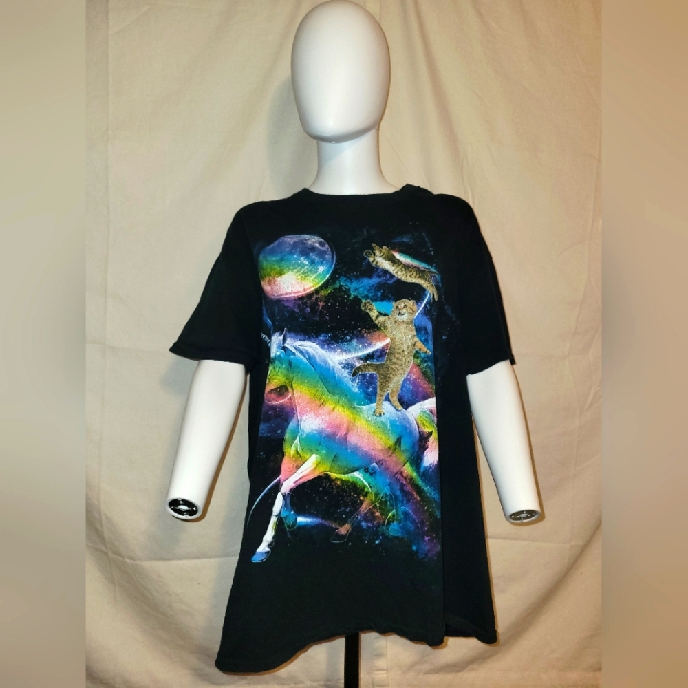 *Graphic Tshirt